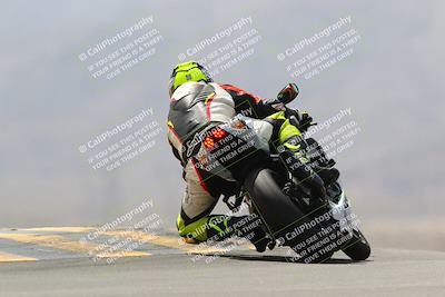 media/Apr-10-2022-SoCal Trackdays (Sun) [[f104b12566]]/Turn 9 Backside (1120am)/